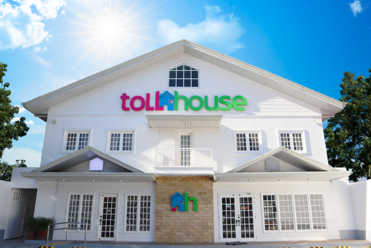 Toll House Main Branch Exterior